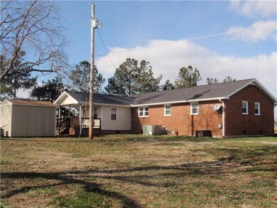Check Out That Large Level Backyard....BRING THE KIDDOS!!!!