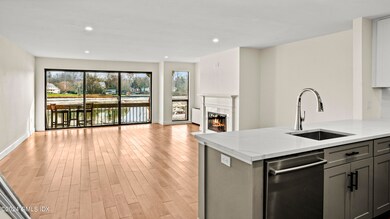 11 River Rd unit 106, Cos Cob, CT 06807 - photo 6