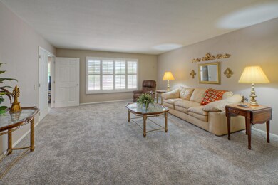 17634 N Lindgren Ave, Sun City, AZ 85373 - photo 5