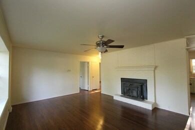 28 Edgemont Dr, Kimberling City, MO 65686 - photo 3