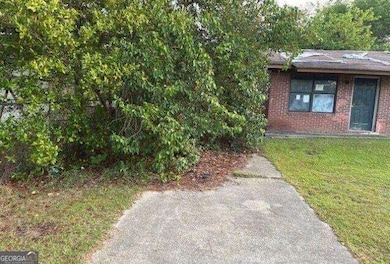 307 E Hobson St, Sylvester, GA 31791 - photo 2