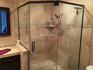 Master Bath/Spa.