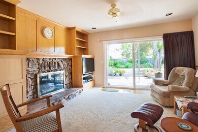 1125 Rose Valley Dr, Central Point, OR 97502 - photo 5