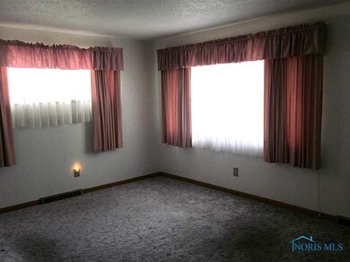 4565 283rd St, Toledo, OH 43611 - photo 3