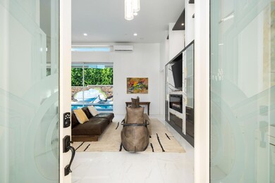 26-web-or-mls-JS_Coronado_0824_026