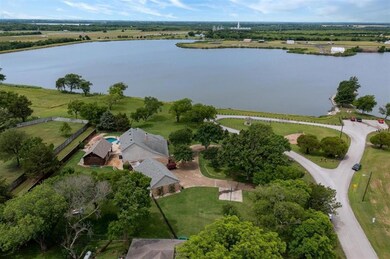 2115 W Baldridge St, Ennis, TX 75119 - photo 7