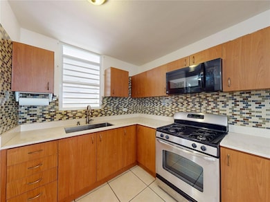 Solar B-7 Urb Ciudad Atlantis Calle 3, Arecibo, PR 00612 - photo 5