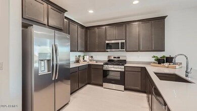 23359 W Bloch Rd, Buckeye, AZ 85326 - photo 4