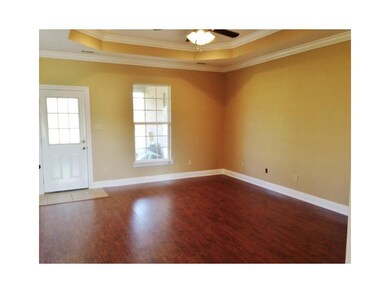 Den/Family/Great Room. Beautiful wood floors and s