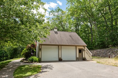 lakehome_southrd014