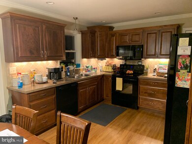 813 Matthew Dr, Stevens, PA 17578 - photo 4