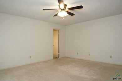 607 Becky Dr, Tyler, TX 75703 - photo 6