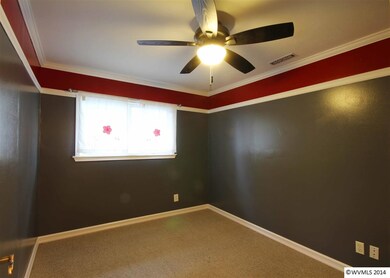 1377 14th Ave SW, Albany, OR 97321 - photo 7