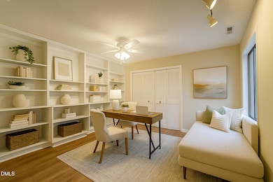 4101 Five Oaks Dr unit 10, Durham, NC 27707 - photo 6