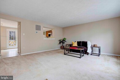 2541 Log Mill Ct, Crofton, MD 21114 - photo 5