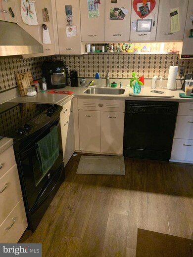 5408 Whitfield Chapel Rd, Lanham, MD 20706 - photo 4