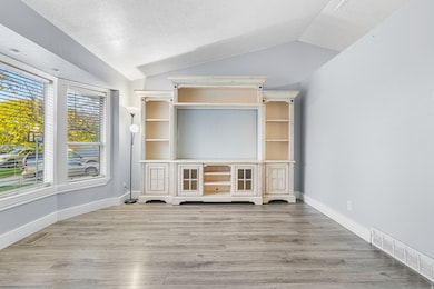 6853 Mullien Dr unit 5420, West Jordan, UT 84081 - photo 5