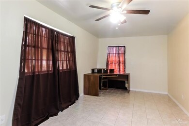 848 S Iowa Ave, Weslaco, TX 78596 - photo 6
