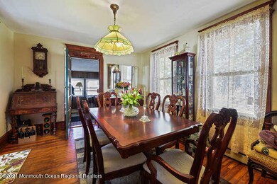 1208 Maplewood Rd Belmar NJ-small-014-02