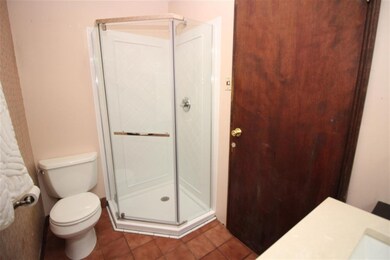 186 Pearsall Ave, Jersey City, NJ 07305 - photo 5