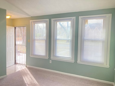 18614 Winston St, Detroit, MI 48219 - photo 2