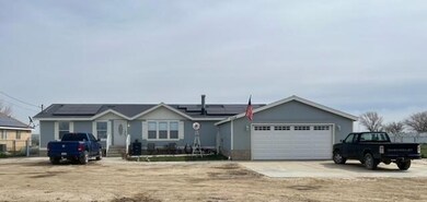 2148 58th St W, Rosamond, CA 93560 - photo 4