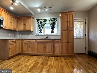 2746 Lefevre St, Philadelphia, PA 19137 - photo 7