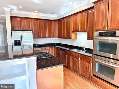 16436 Steerage Cir, Woodbridge, VA 22191 - photo 4