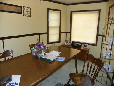 213 Jackson St, Wapakoneta, OH 45895 - photo 3