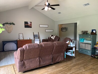 161 Navidad St, Bay City, TX 77414 - photo 4