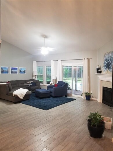 62 Loblolly Dr, Crawfordville, FL 32327 - photo 2