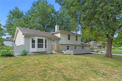 9901 E 85th St, Raytown, MO 64138 - photo 2