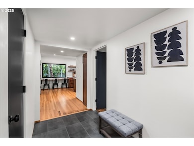 Entrance/Foyer