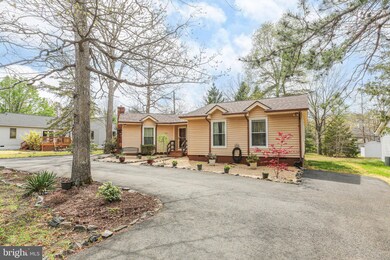 740 Lakeview Pkwy, Locust Grove, VA 22508 - photo 4