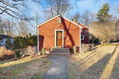 110 Sheep Hill Rd Riverside CT-large-009