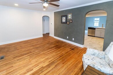 3119 Hartmetz Ave unit 2 UNITS, Evansville, IN 47712 - photo 5