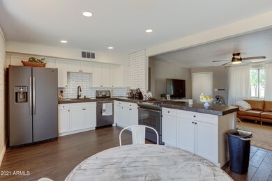 1662 W 7th Ave-8