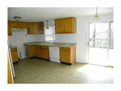 66 Hollow Tree Dr, Cranston, RI 02920 - photo 2