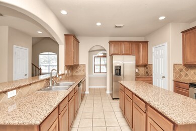 69 E Montfair Blvd, Spring, TX 77382 - photo 4