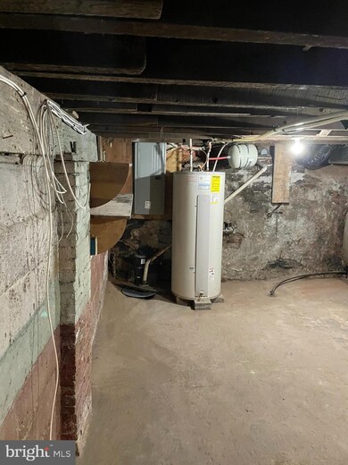 347 Union Aly, Pottstown, PA 19464 - photo 6