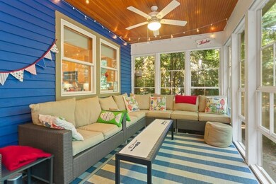 03_18762OldfieldLn_97_SunRoom_LowRes