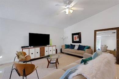 4620 Guava Ct, Sarasota, FL 34234 - photo 6