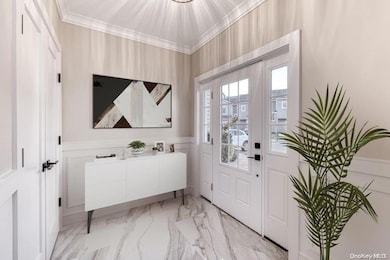 16 Ocean Watch Ct unit 16, Freeport, NY 11520 - photo 2