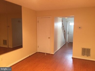 2149 N Anvil Ln, Temple Hills, MD 20748 - photo 6