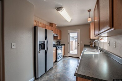 31 Gulch Ct, Dayton, NV 89403 - photo 5