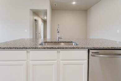 9423 Ratliff Ridge Ave, Odessa, TX 79765 - photo 7