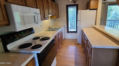 northridge kitchen