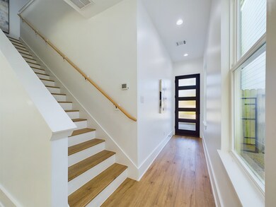 5706 Balbo St unit I, Houston, TX 77091 - photo 5