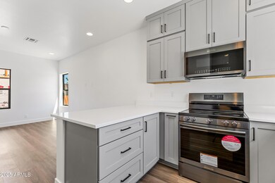 302 W Oak Ave unit 1, Flagstaff, AZ 86001 - photo 6