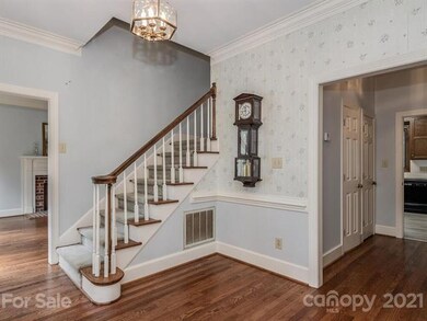 Entry Hall & Staircase